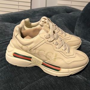 Used Gucci trainers - no box